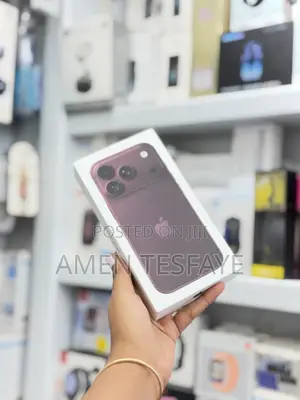 New Apple iPhone 18 Pro Max 256 GB Red