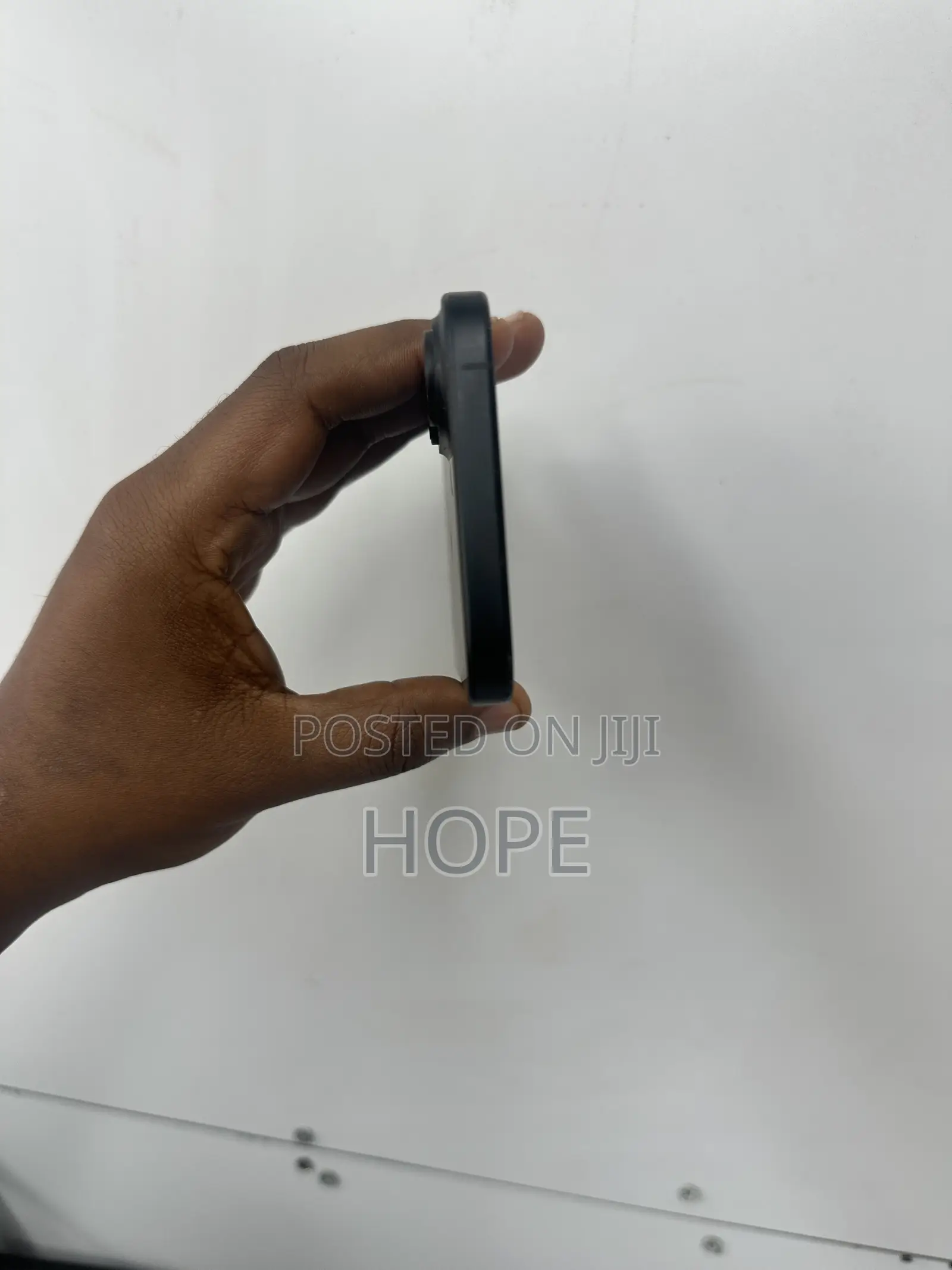 New Apple iPhone 16 128 GB Black
