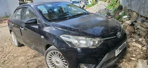 Toyota Yaris 2014 Black