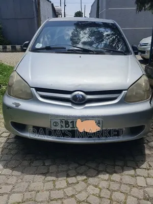 Toyota Platz 2005 Silver
