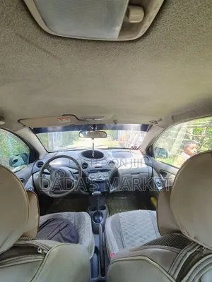 Toyota Platz 2005 Silver