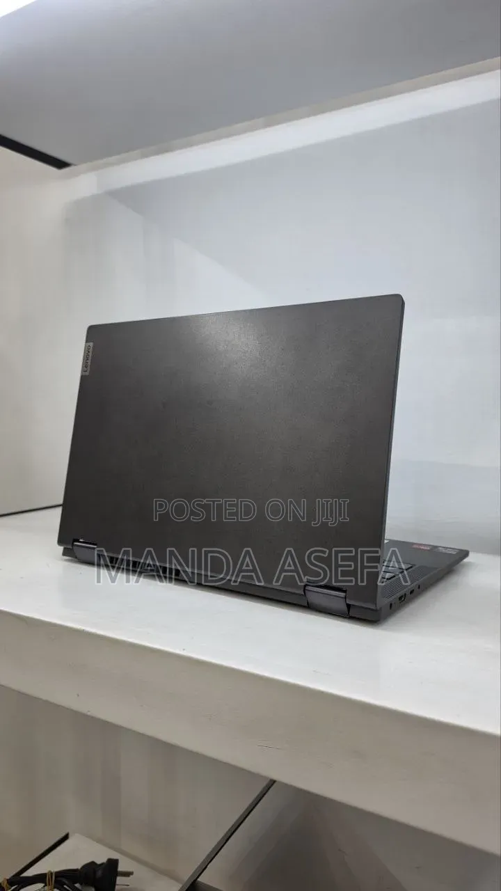 New Laptop Lenovo 16GB AMD Ryzen 5 SSD 256GB