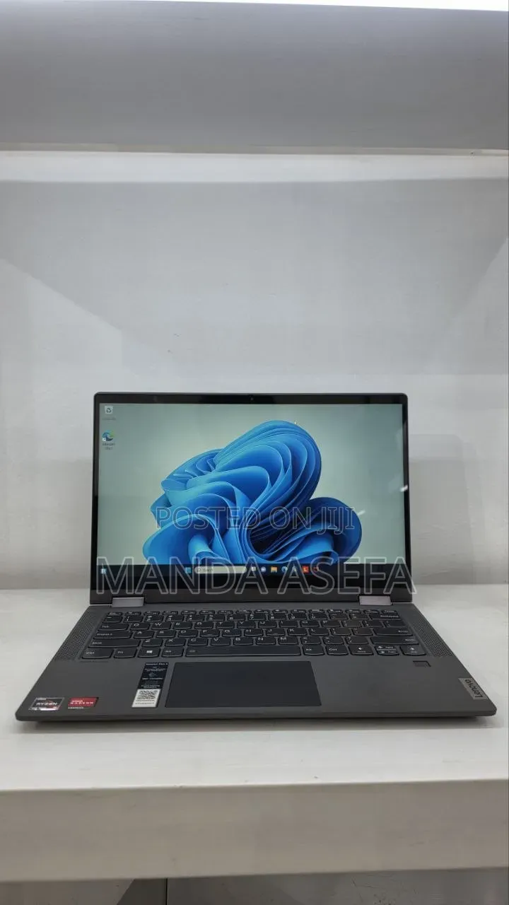 New Laptop Lenovo 16GB AMD Ryzen 5 SSD 256GB