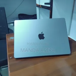 New Laptop Apple MacBook Pro 2021 M1 32GB Apple M1 Pro SSD 512GB