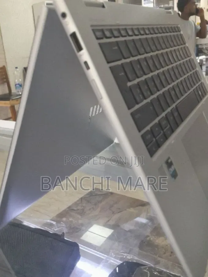 New Laptop HP EliteBook 840 G10 32GB Intel Core i7 SSD 512GB
