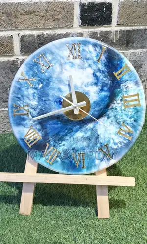 ማራኪ የሬዚን የግድግዳ ሰዓቶች (40x40cm)