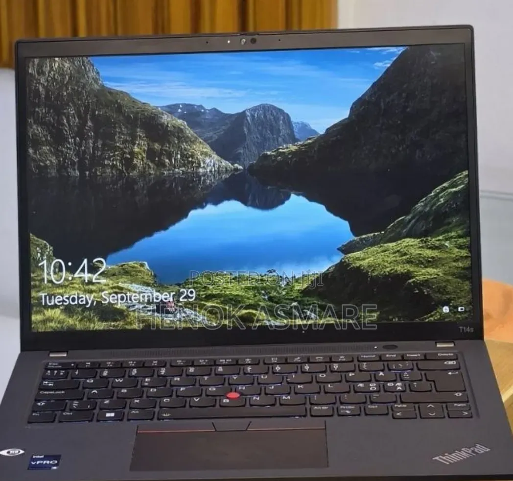 New Laptop Lenovo ThinkPad T14 16GB Intel Core i5 SSD 512GB