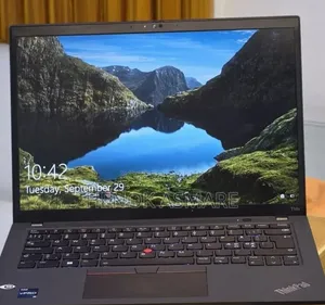 New Laptop Lenovo ThinkPad T14 16GB Intel Core i5 SSD 512GB
