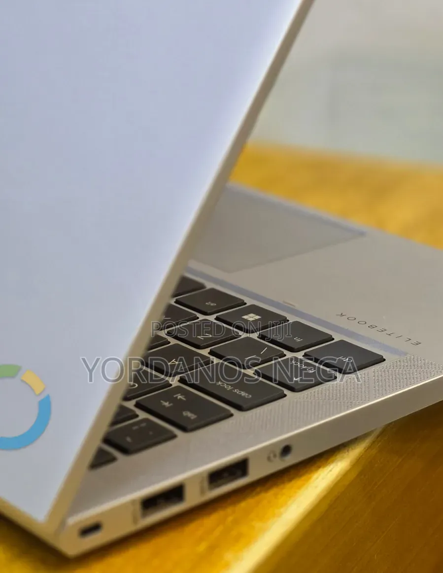 New Laptop HP EliteBook 830 G8 16GB Intel Core i5 SSD 512GB