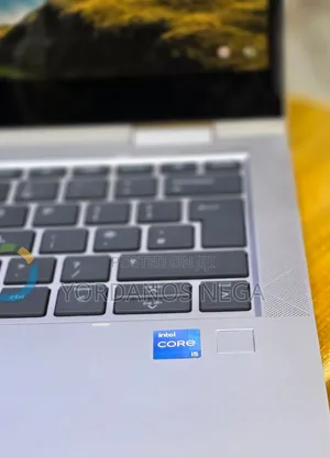 New Laptop HP EliteBook 830 G8 16GB Intel Core i5 SSD 512GB