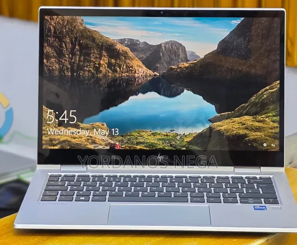 New Laptop HP EliteBook 830 G8 16GB Intel Core i5 SSD 512GB