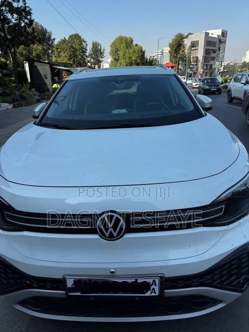 Volkswagen ID.6 2022 White