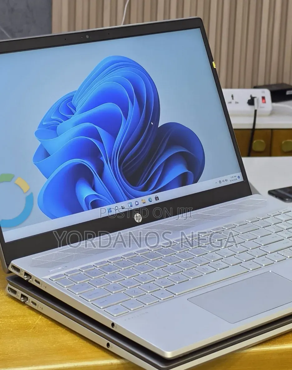 New Laptop HP Pavilion 15 16GB Intel Core i7 SSD 512GB
