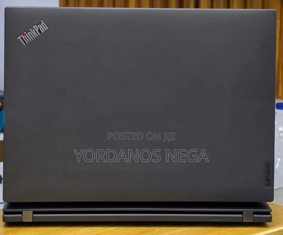 New Laptop Lenovo ThinkPad T14 16GB Intel Core i7 SSD 512GB