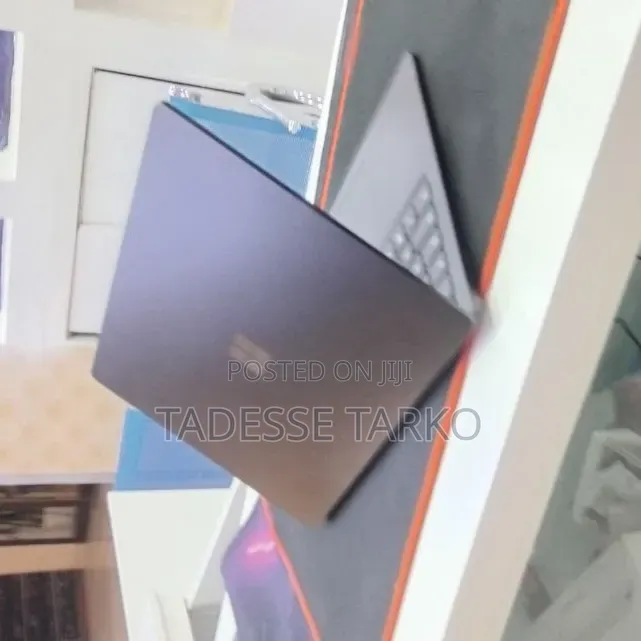 New Laptop Microsoft Surface Laptop 5 16GB Intel Core i7 SSD 256GB