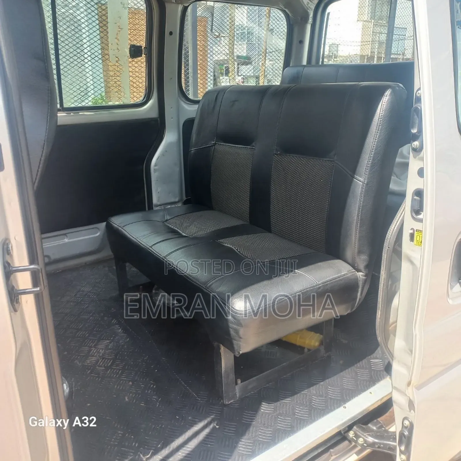 Suzuki Eeco 2024 Silver