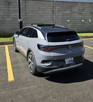 Volkswagen ID.4 2022 Green