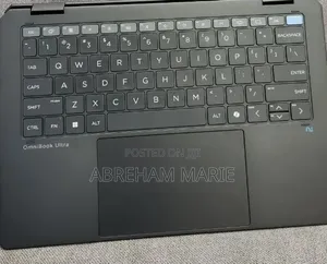 New Laptop HP OmniBook Ultra Flip 14" 16GB Intel Core Ultra 7 SSD 1T
