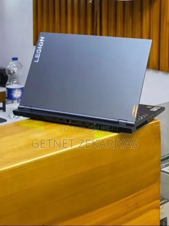 New Laptop Lenovo Legion 7 16GB Intel Core i7 SSD 512GB