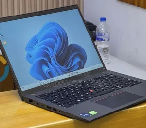 New Laptop Lenovo ThinkPad T14 16GB Intel Core i7 SSD 512GB