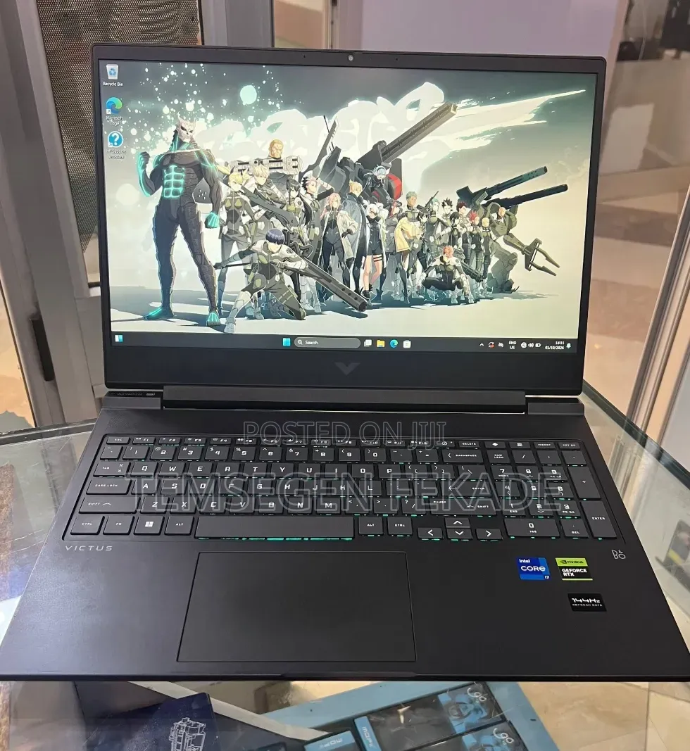 New Laptop HP Victus 16 16GB Intel Core i7 SSD 512GB