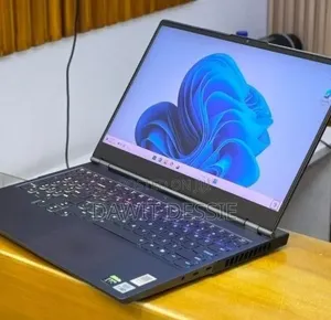 New Laptop Lenovo Legion 7 16GB Intel Core i7 SSD 512GB