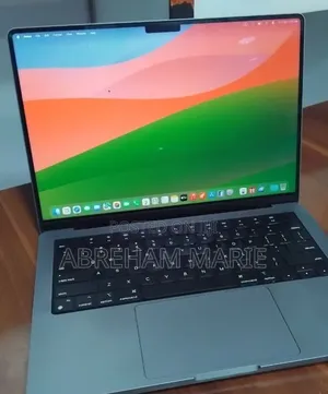 New Laptop Apple MacBook Pro 2021 M1 32GB Apple M1 Pro SSD 512GB