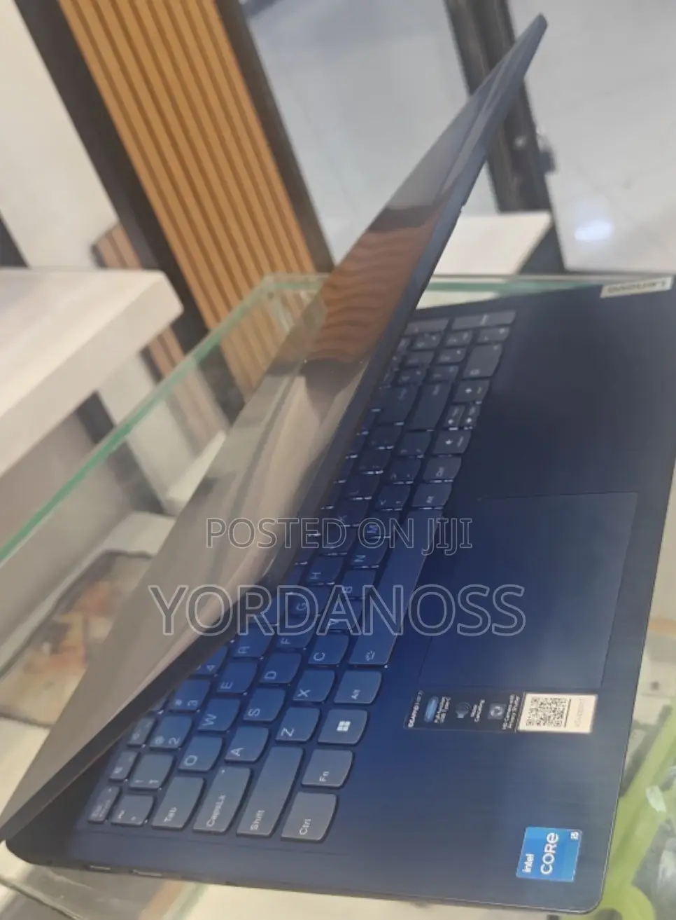 New Laptop Lenovo Ideapad 3 8GB Intel Core i5 SSD 512GB
