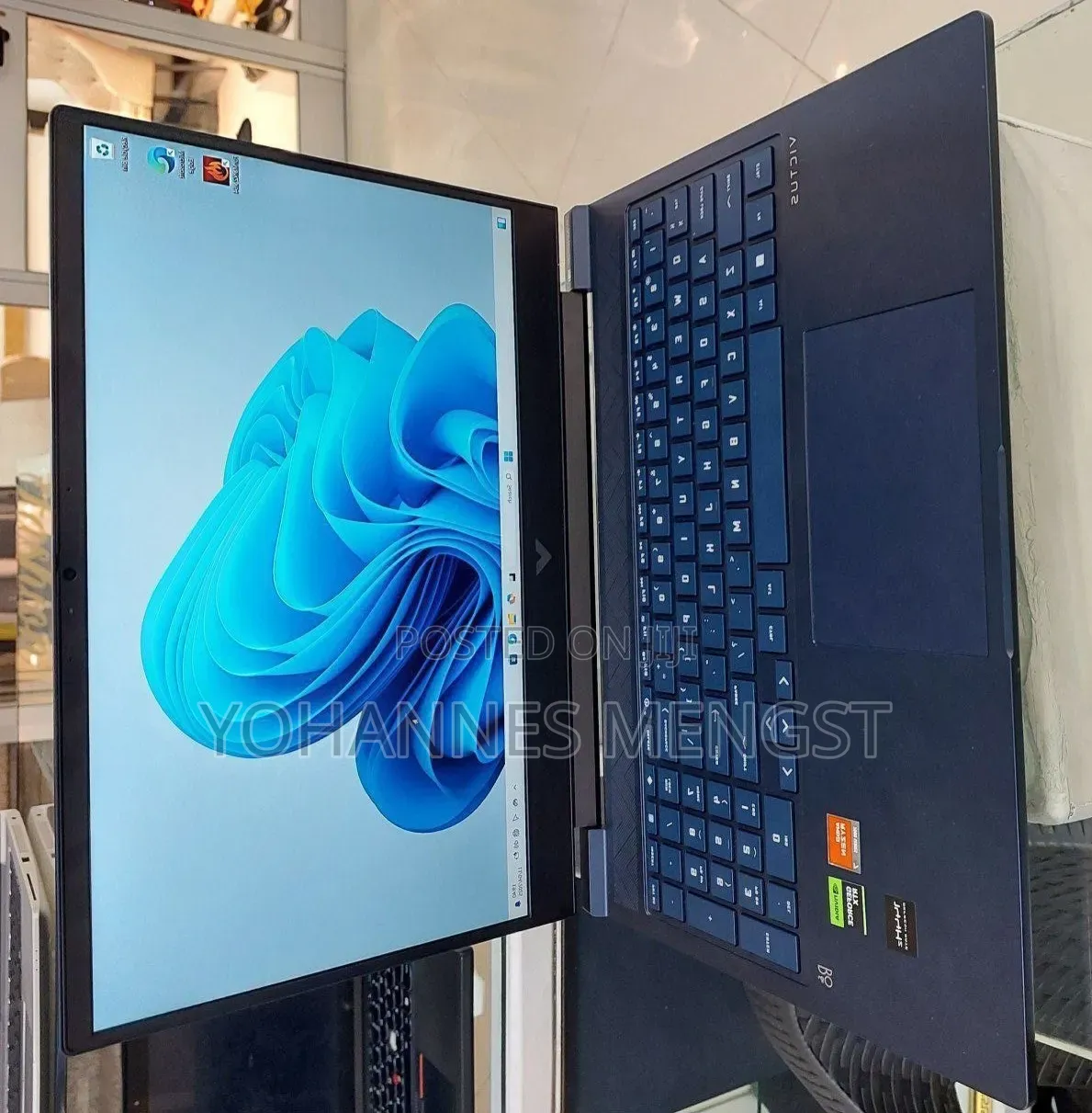 New Laptop HP Victus 16 8GB AMD Ryzen 7 SSD 1T