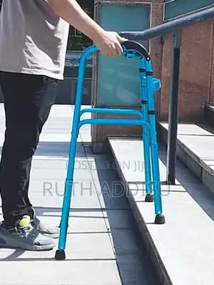 Walking Frame Brand New轟炸walker軟化medical Walker輕易walker Foldable New
