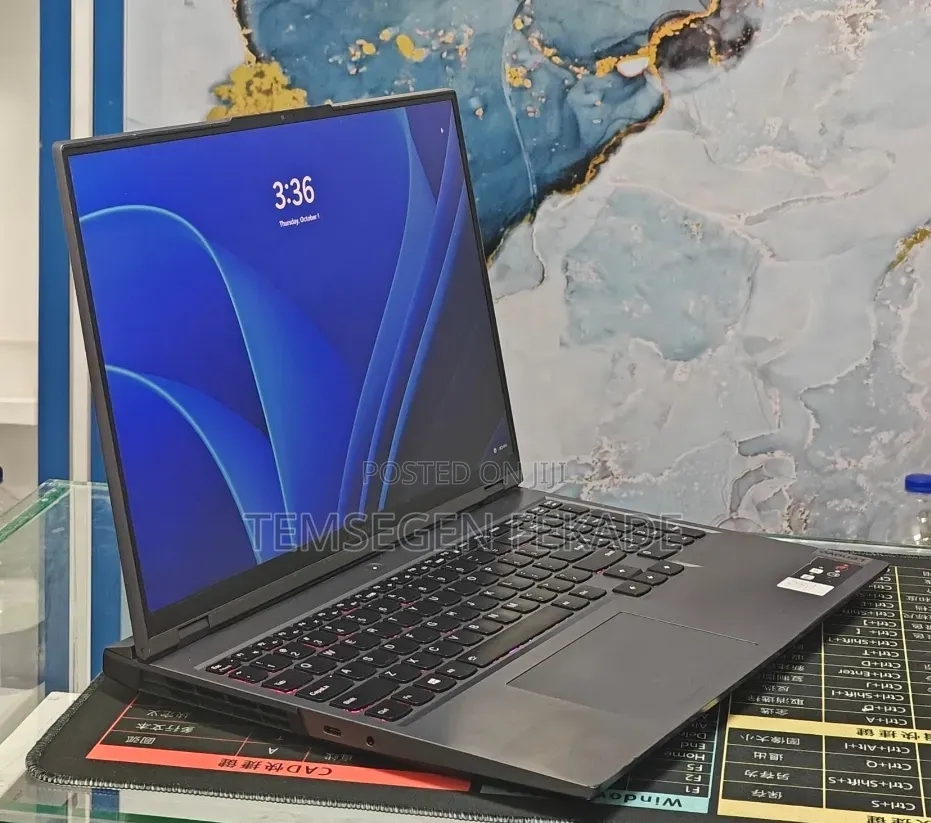 New Laptop Lenovo Legion 5 16GB AMD Ryzen 7 SSD 512GB