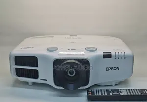 Epson CB-4850WU 3LCD Full HD Professional Projector. 4,500 Lumens