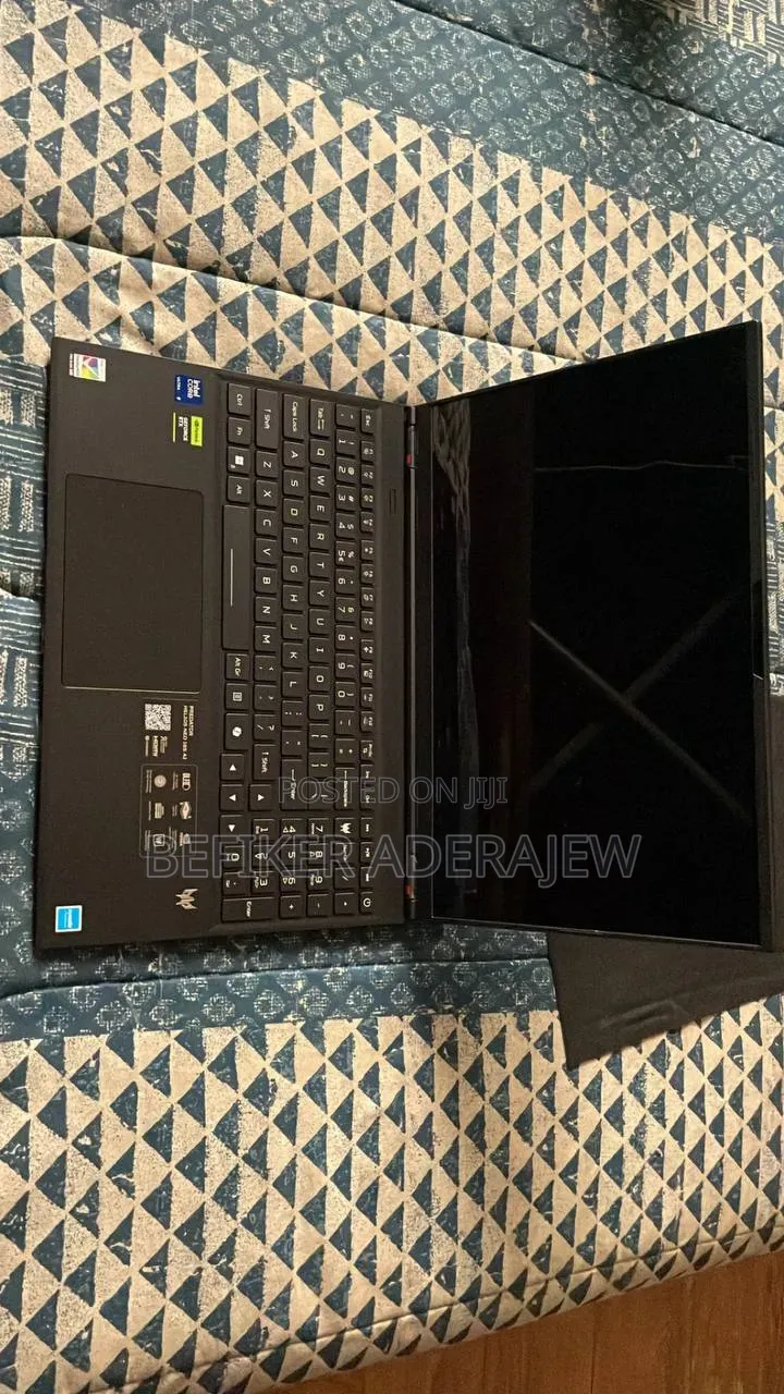 New Laptop Acer Predator Helios Neo 16 16GB Intel Core Ultra 9 SSD 1T