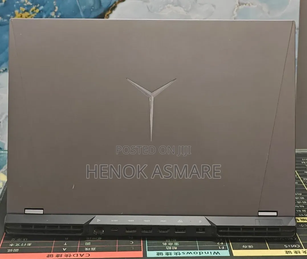 New Laptop Lenovo Legion 5 16GB AMD Ryzen 7 SSD 512GB