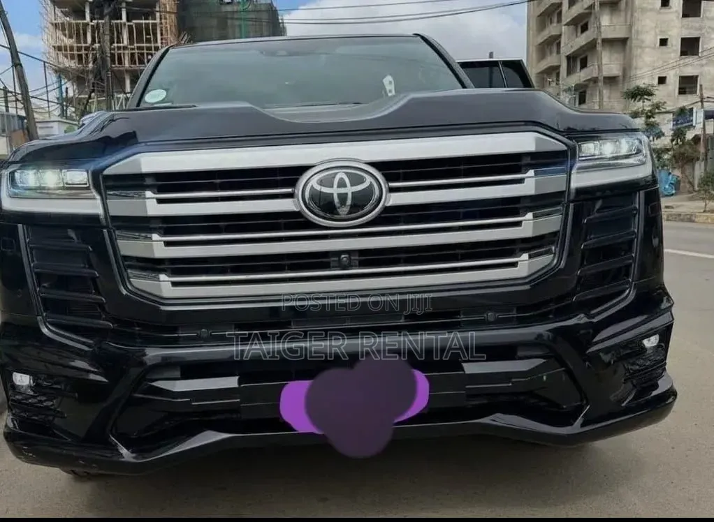 Land Cruiser V6 Rent