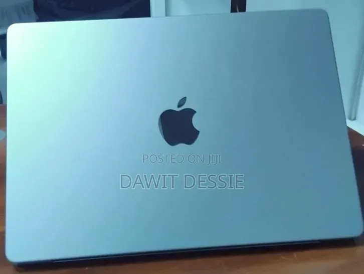 New Laptop Apple MacBook Pro 2021 M1 32GB Apple M1 Pro SSD 512GB