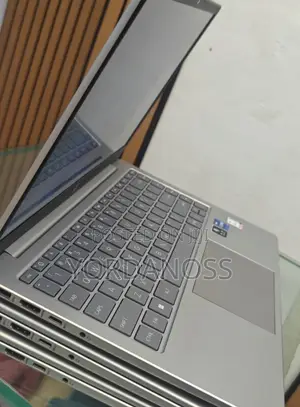 New Laptop HP Stream Notebook 16GB Intel Core i7 SSD 512GB