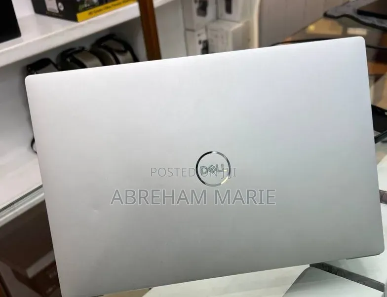 New Laptop Dell XPS 13 9340 16GB Intel Core Ultra 7 SSD 512GB