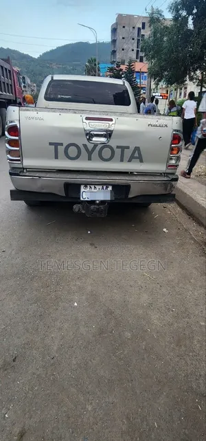 Toyota Hilux 2010