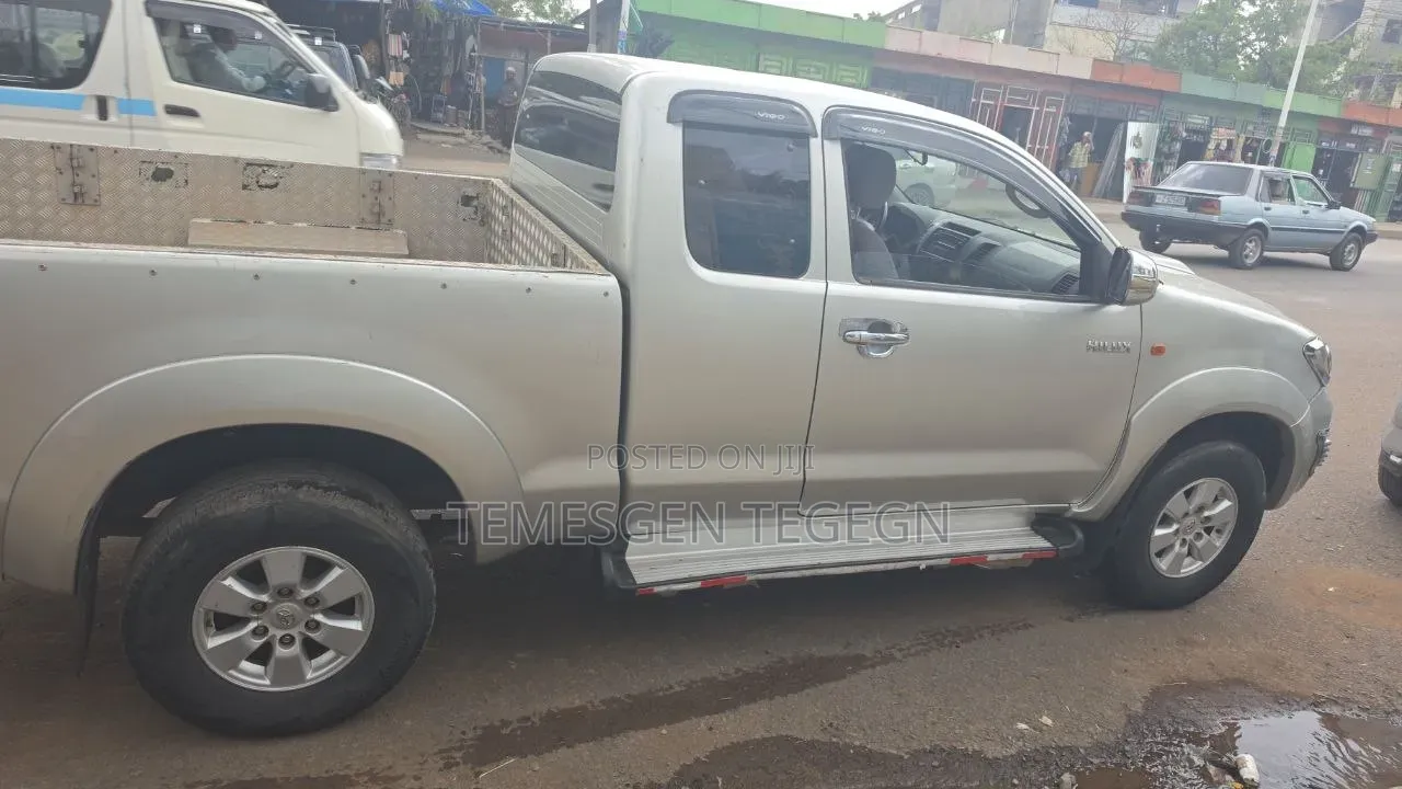 Toyota Hilux 2010