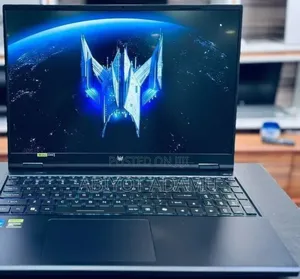 New Laptop Acer Predator Helios Neo 16 16GB Intel Core i7 SSD 1T