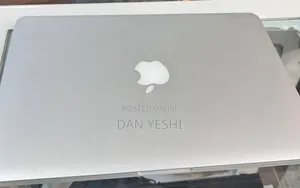 New Laptop Apple MacBook Pro 2015 16GB Intel Core i5 SSD 256GB