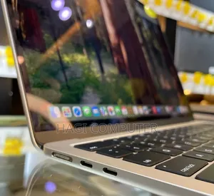 New Laptop Apple MacBook Air 2025 M4 16GB Apple M4 SSD 512GB