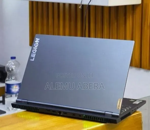 New Laptop Lenovo Legion 7 16GB Intel Core i7 SSD 512GB