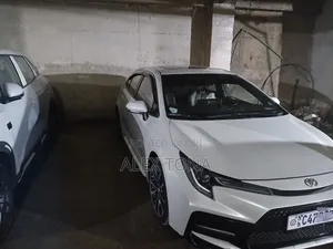 Toyota Corolla 2022 White