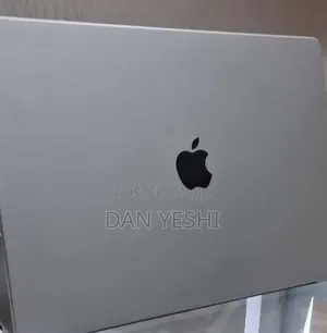 New Laptop Apple MacBook Pro 32GB Apple M1 Pro SSD 512GB
