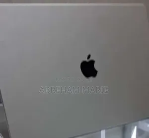 New Laptop Apple MacBook Pro 2021 M1 32GB Apple M1 Pro SSD 512GB
