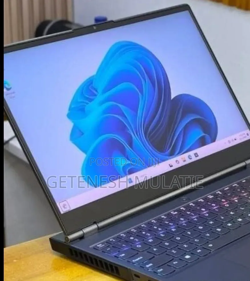 New Laptop Lenovo Legion 7 16GB Intel Core i7 SSD 512GB