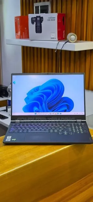 New Laptop Lenovo Legion 7 16GB Intel Core i7 SSD 512GB