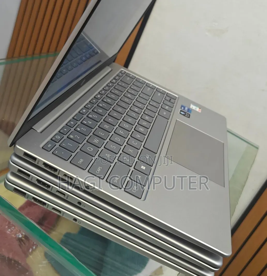 New Laptop HP Stream Notebook 16GB Intel Core i7 SSD 512GB